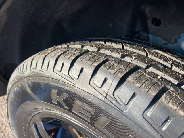 Certified 2022 Ford Explorer XLT w/ Equipment Group 202A image 27