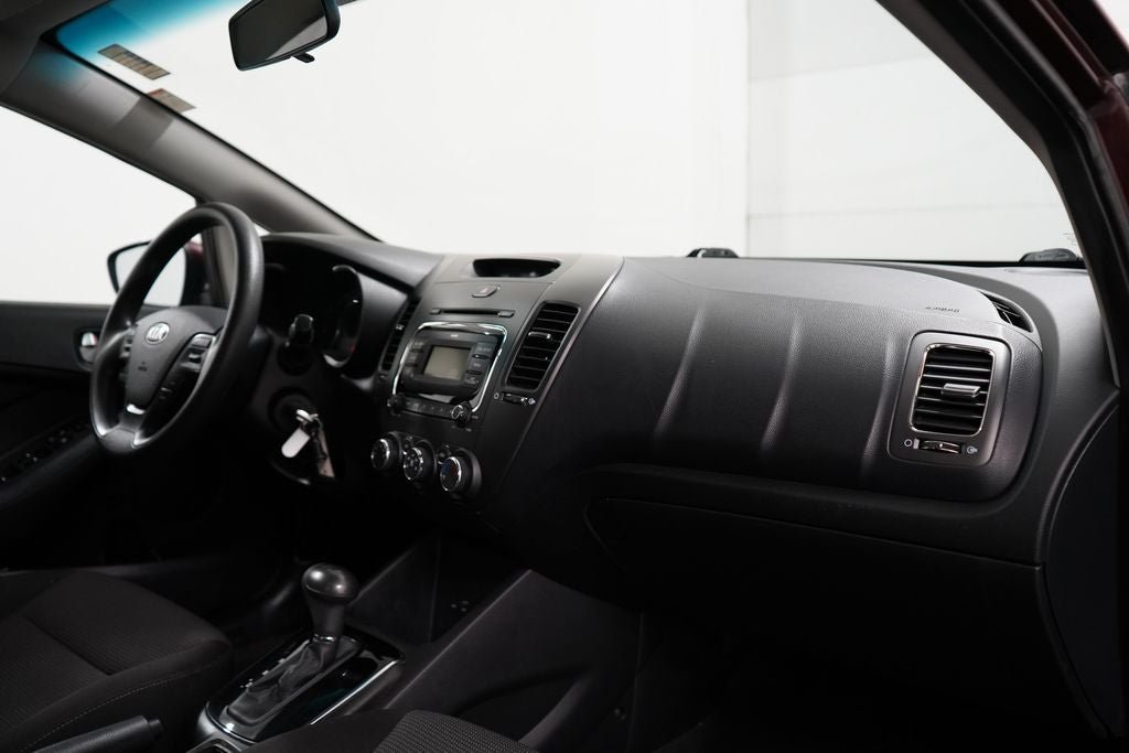 Used 2017 Kia Forte LX FWD image 22