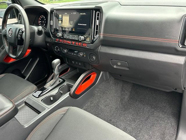 Used 2025 Nissan Frontier PRO-4X AWD/4WD image 28