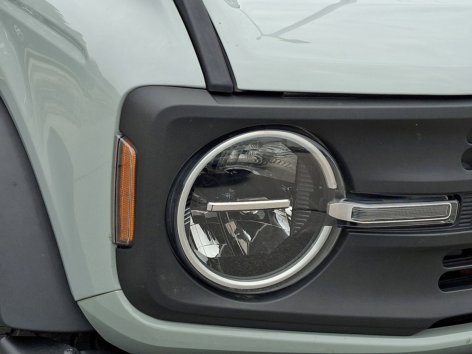 Certified 2023 Ford Bronco Black Diamond image 8