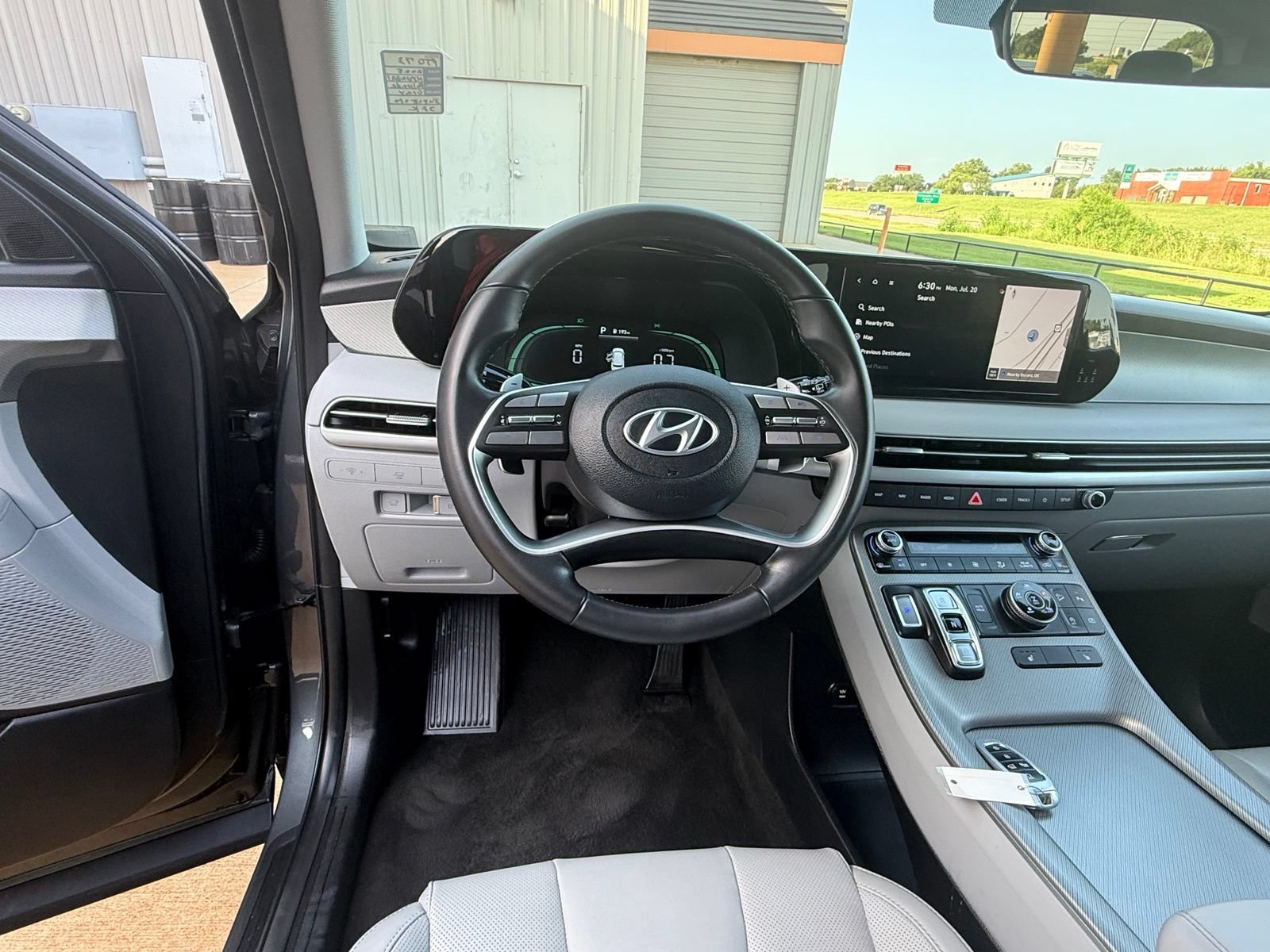 Used 2025 Hyundai Palisade SEL AWD/4WD image 12