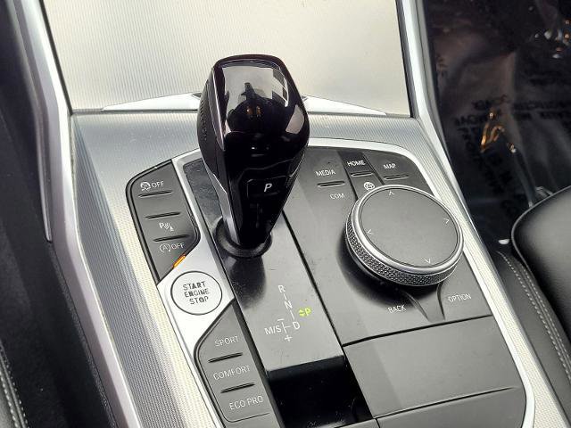 Used 2022 BMW 330i Sedan w/ Convenience Package image 25