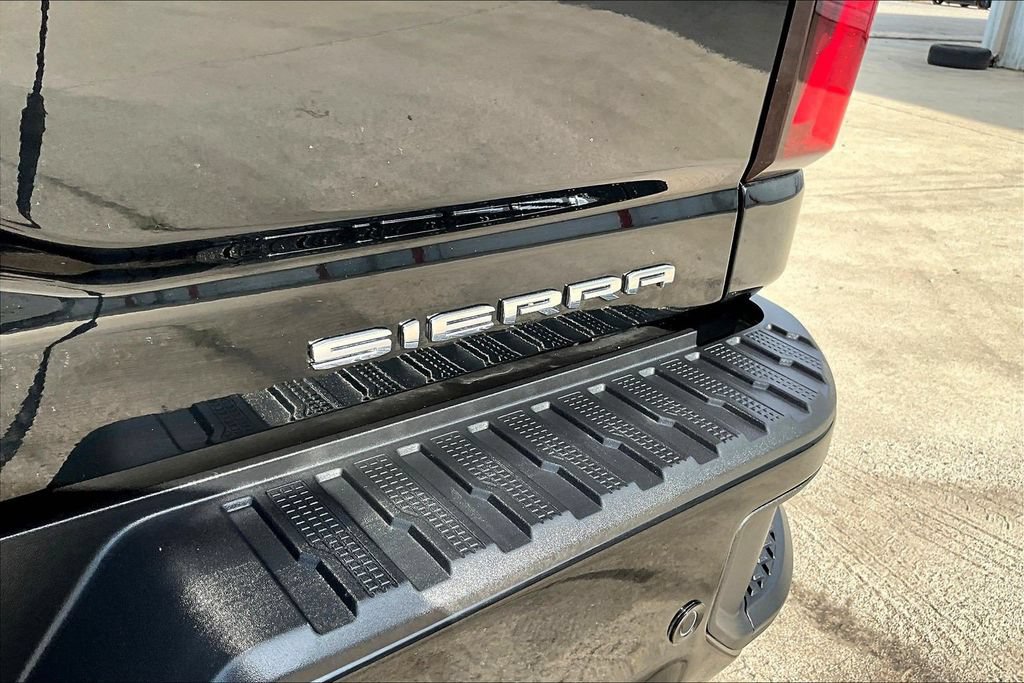 Used 2024 GMC Sierra 2500 Denali w/ Denali Reserve Package AWD/4WD image 27