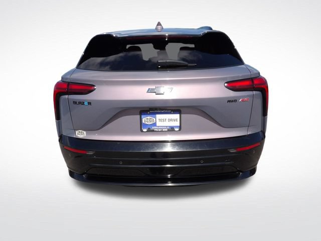 Used 2024 Chevrolet Blazer EV RS AWD/4WD image 9