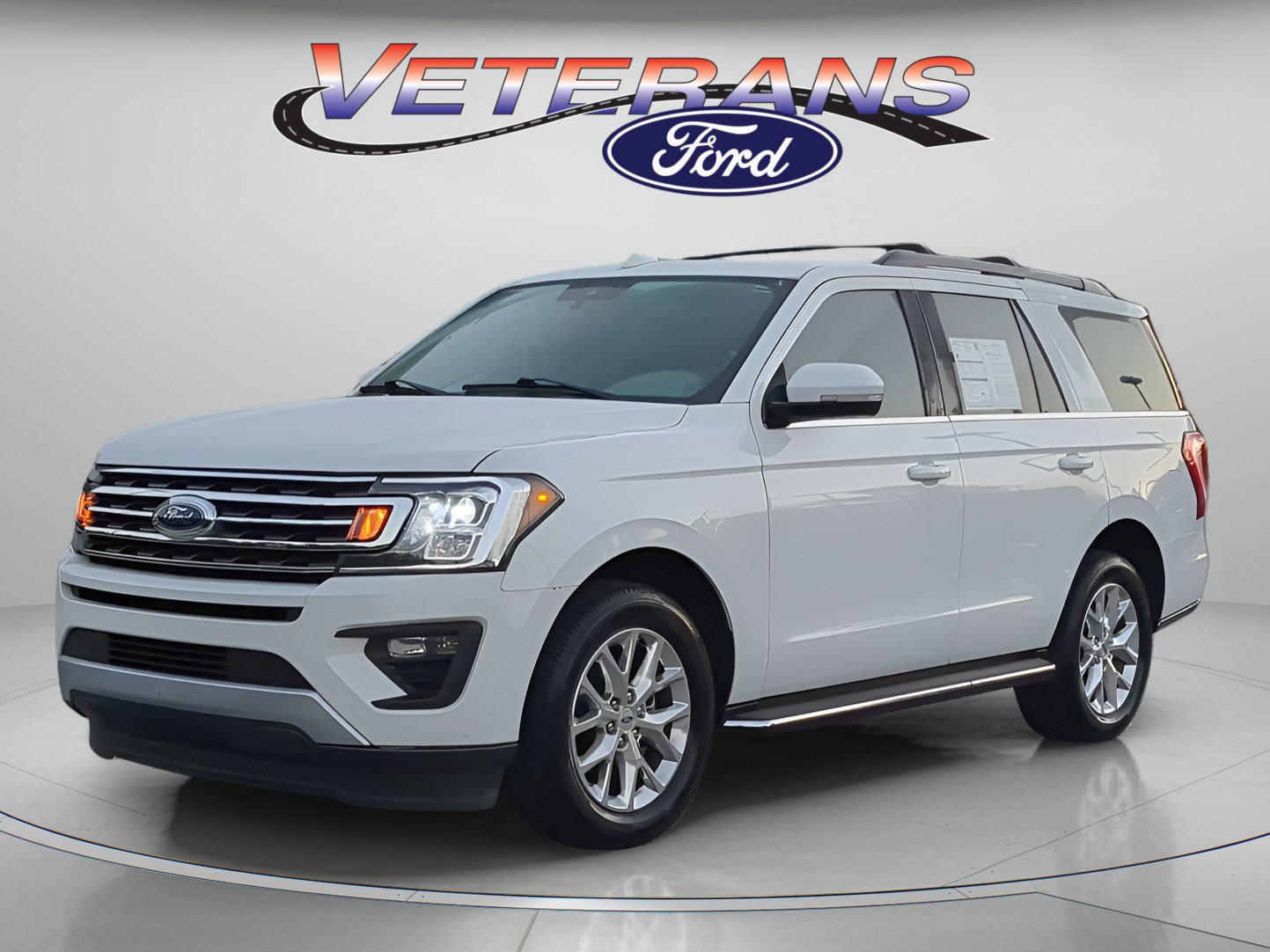 Certified 2021 Ford Expedition XLT RWD image 1