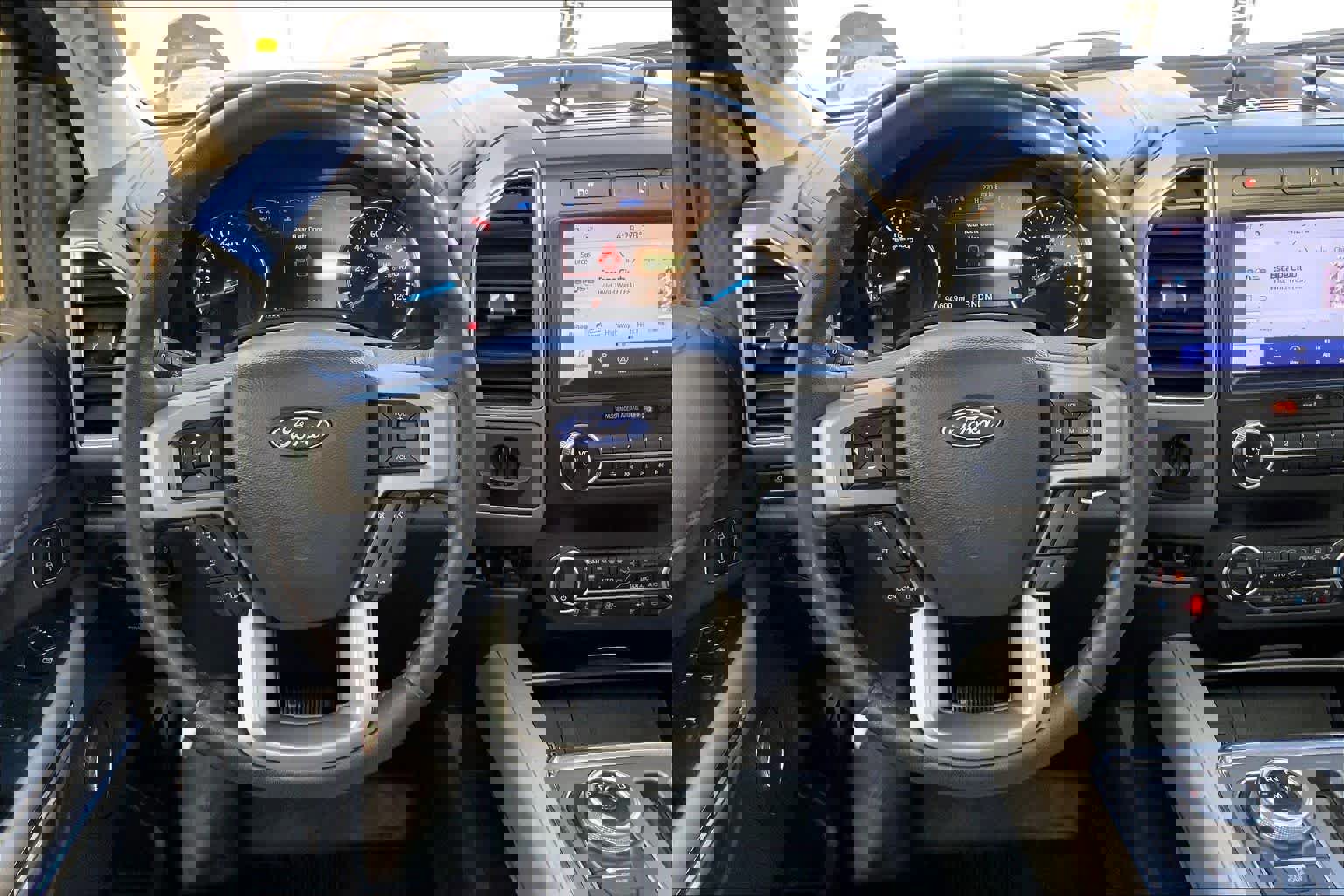 Certified 2021 Ford Expedition Max XLT image 8