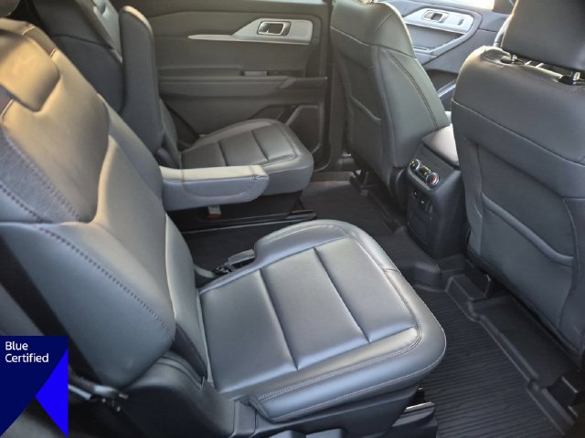 Certified 2025 Ford Explorer Active w/ Active Comfort Package RWD image 33