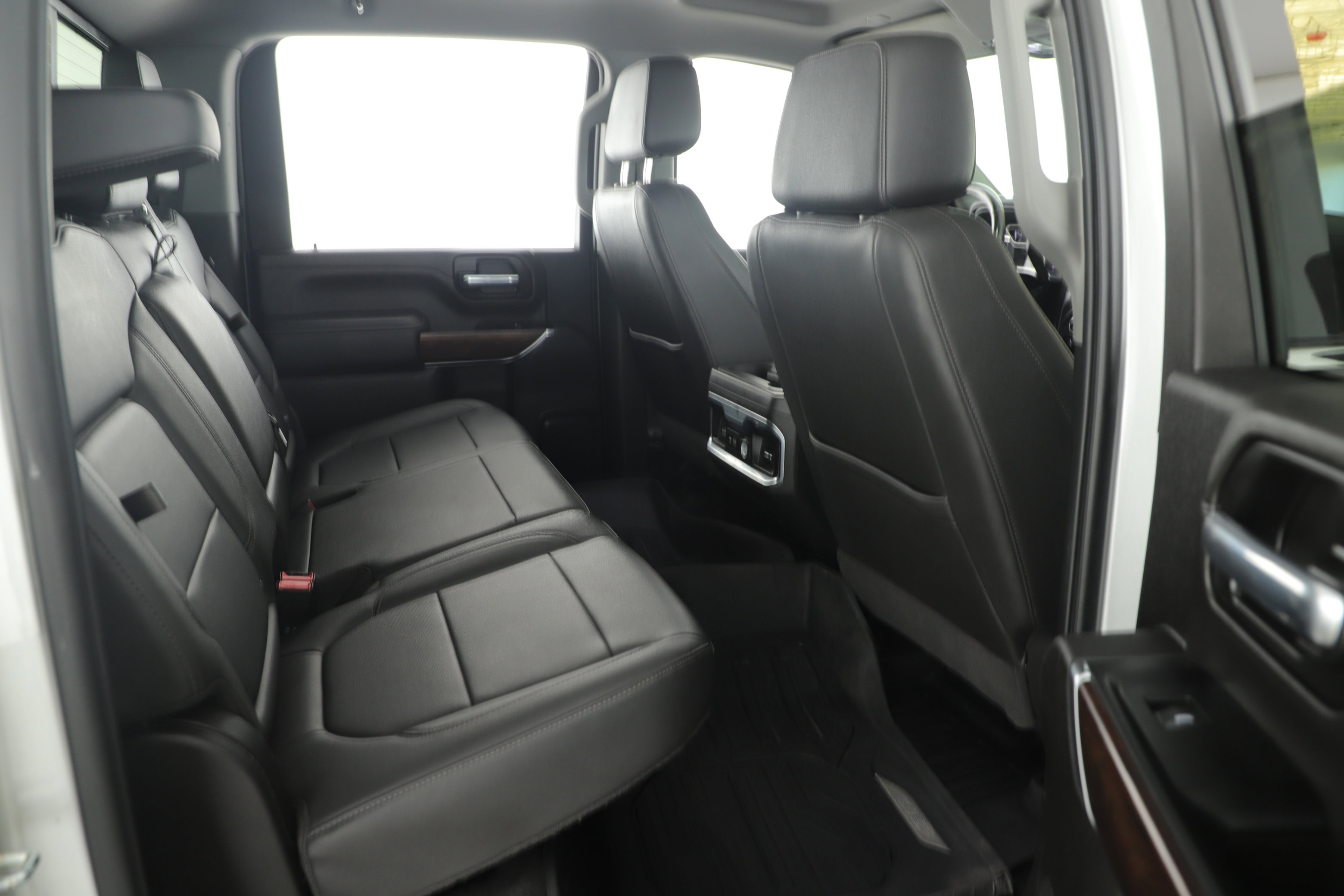 Used 2022 GMC Sierra 2500 SLT image 23