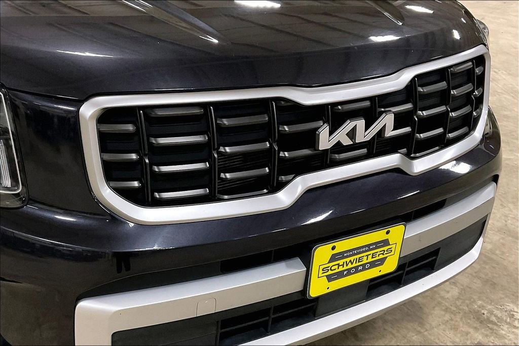 Used 2025 Kia Telluride S image 30