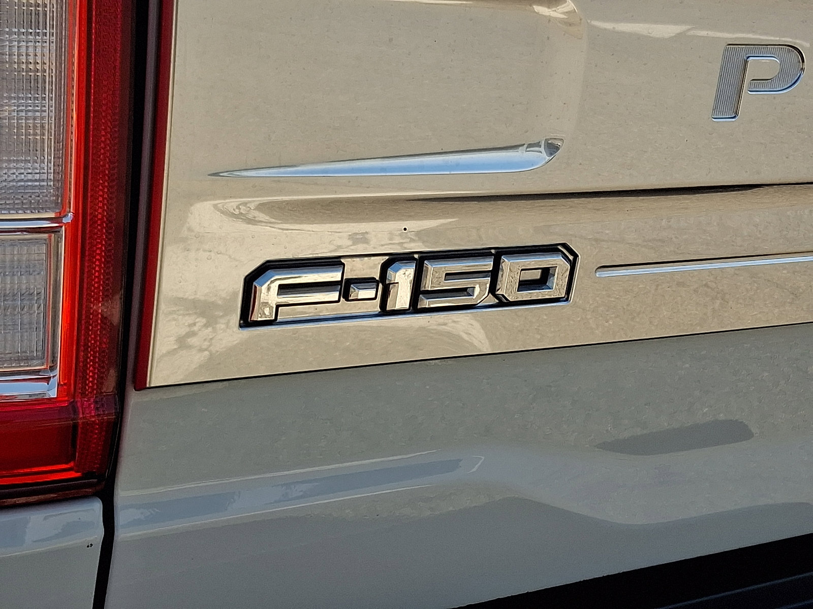 Certified 2023 Ford F150 Platinum w/ Equipment Group 701A High AWD/4WD image 31