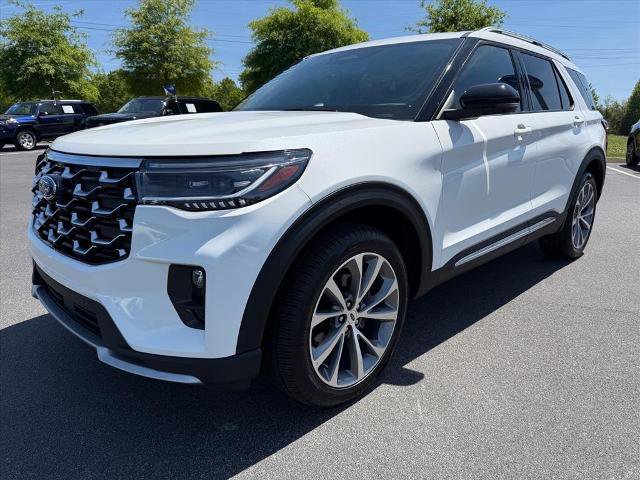 Certified 2025 Ford Explorer Platinum w/ Ultimate Package AWD/4WD image 4