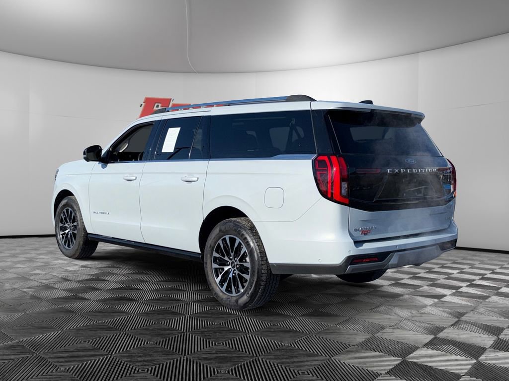 Certified 2025 Ford Expedition Max Platinum image 3