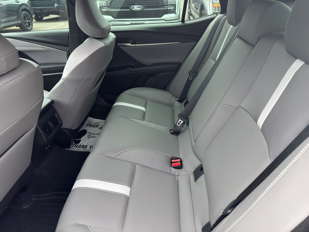 Used 2025 Toyota Camry SE w/ Multimedia Upgrade Package FWD image 9