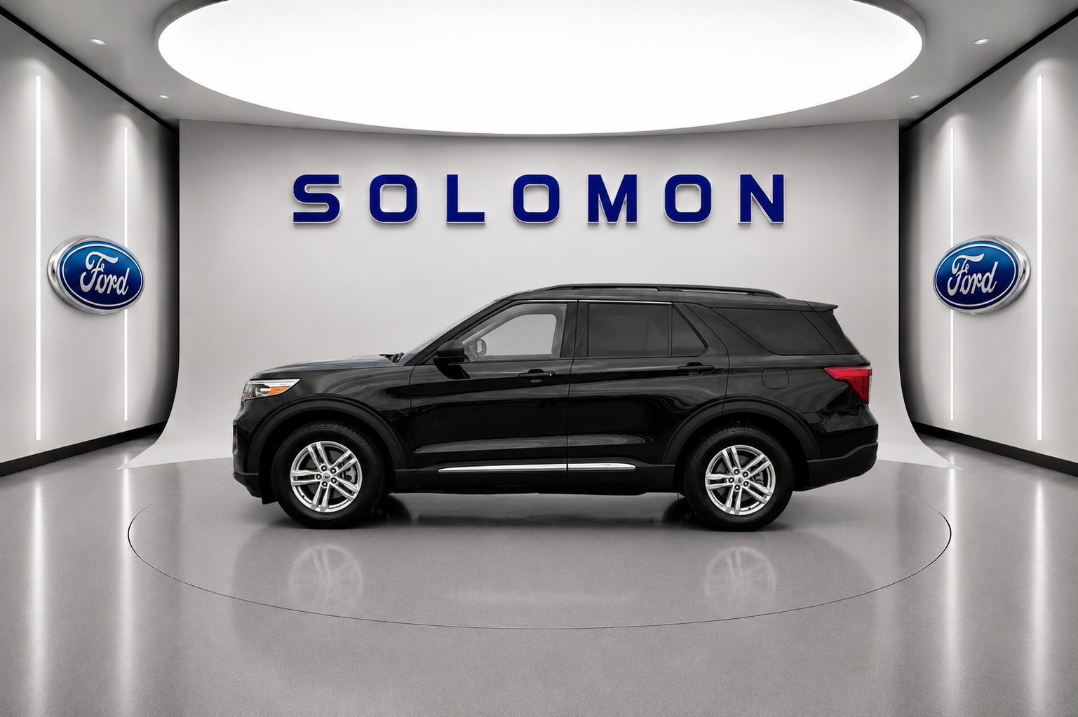 Certified 2022 Ford Explorer XLT w/ Equipment Group 202A AWD/4WD image 8