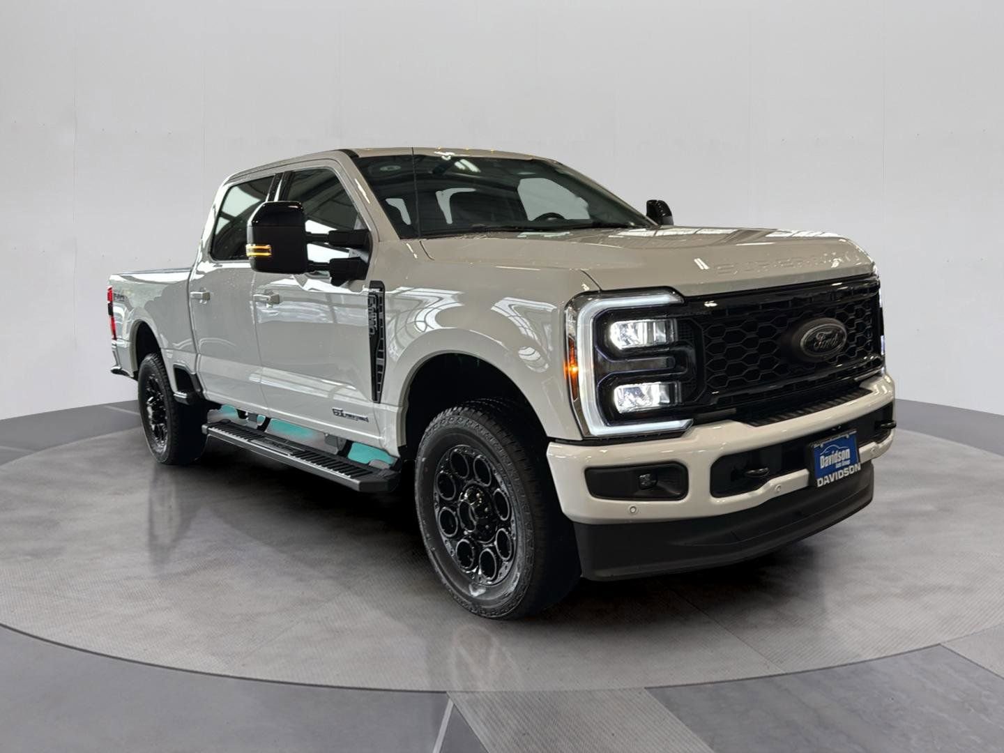Certified 2025 Ford F250 Lariat w/ Lariat Ultimate Package image 9