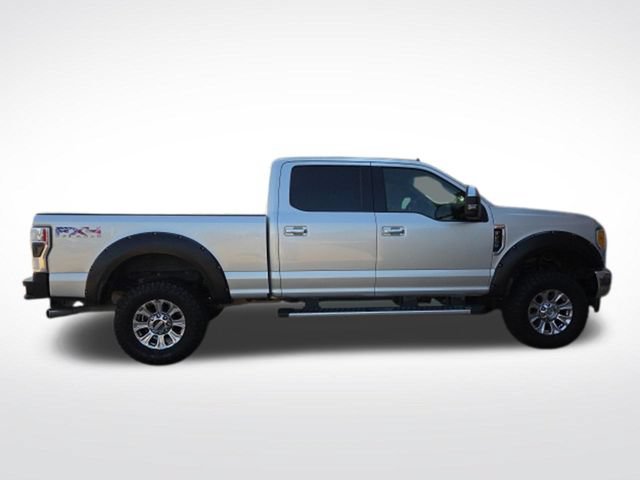 Certified 2019 Ford F250 XLT w/ XLT Premium Package AWD/4WD image 11