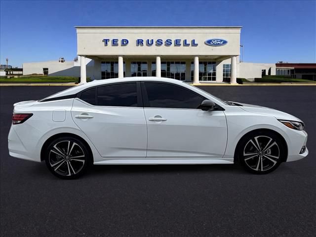 Used 2023 Nissan Sentra SR w/ SR Premium Package FWD image 3