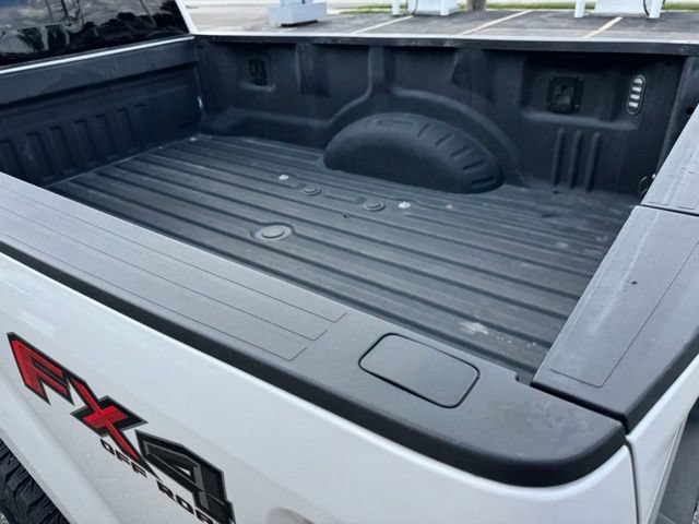 Certified 2017 Ford F350 Platinum w/ Platinum Ultimate Package AWD/4WD image 50