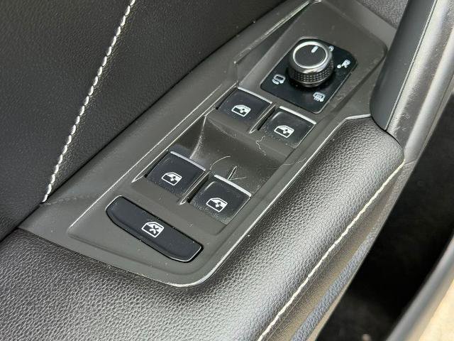 Used 2024 Volkswagen Tiguan SEL R-Line AWD/4WD image 13