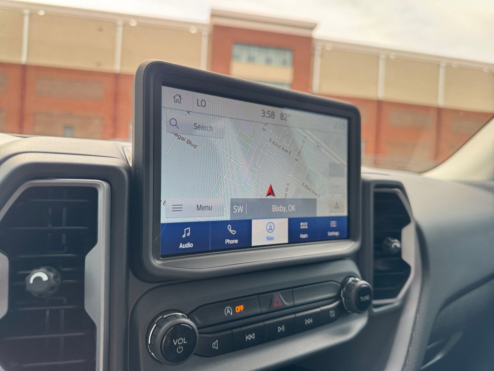 Certified 2024 Ford Bronco Sport Outer Banks w/ Tech Package image 28