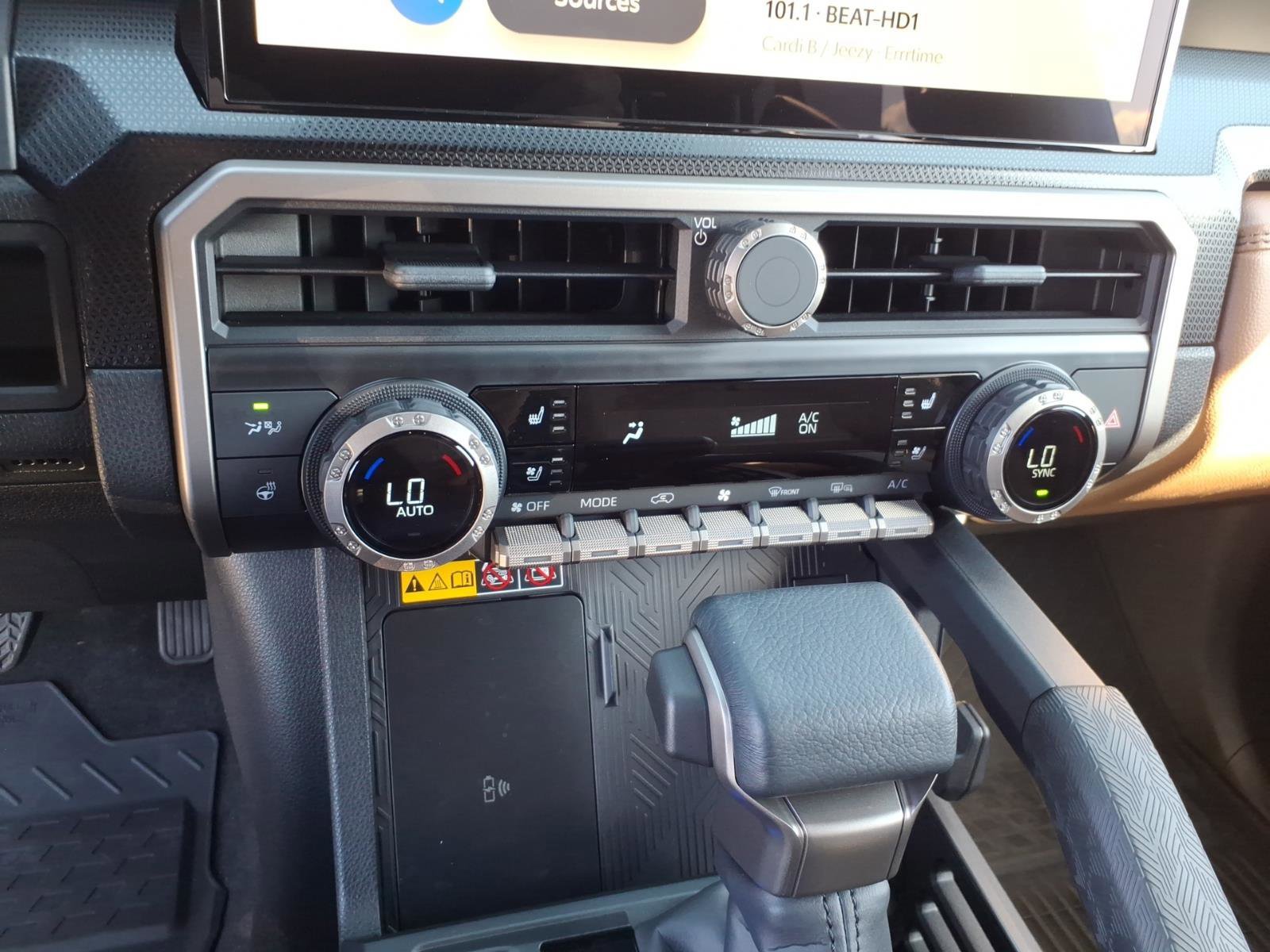 Used 2025 Toyota 4Runner Limited image 20