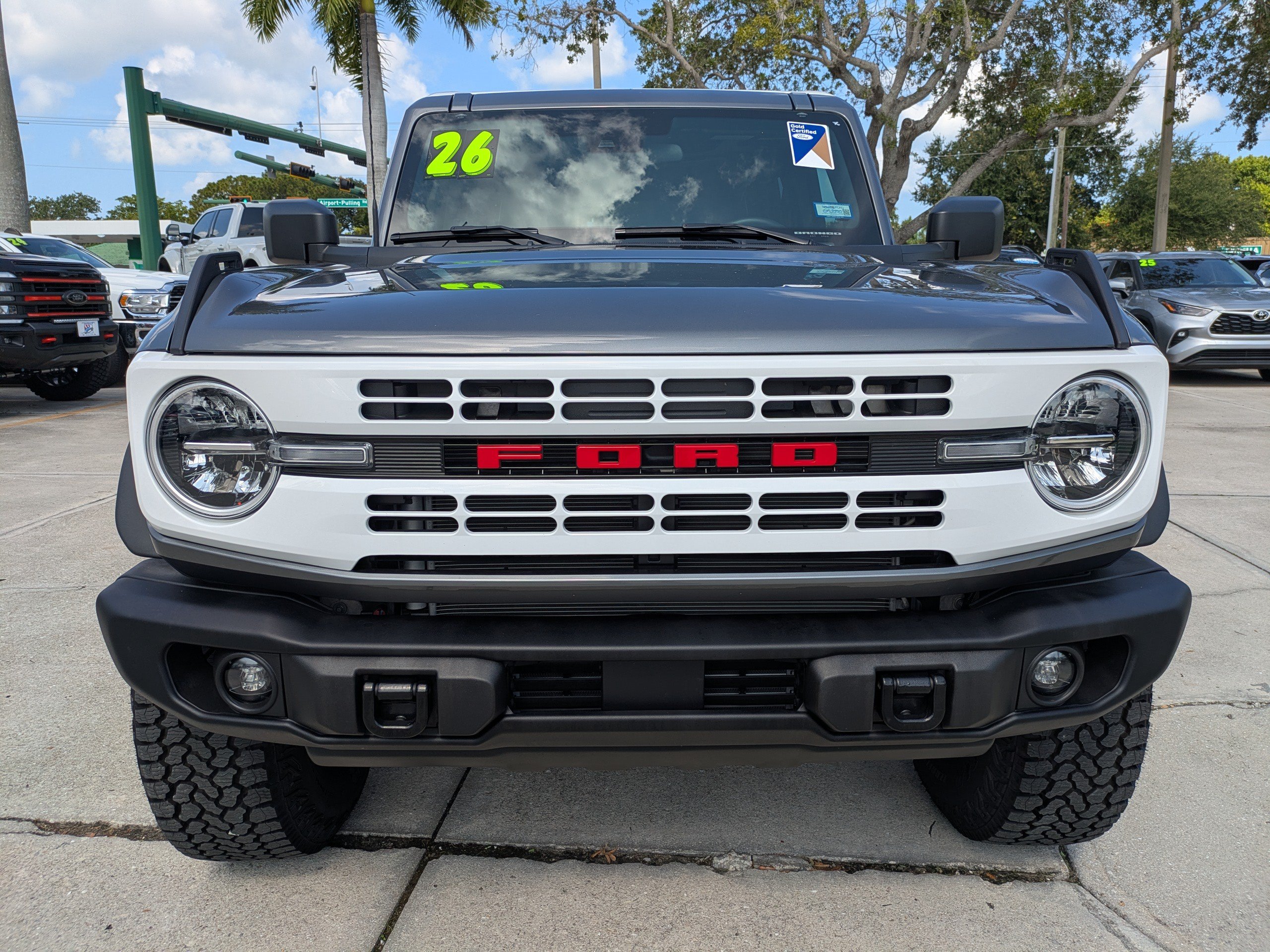 Certified 2026 Ford Bronco Heritage Edition AWD/4WD image 8