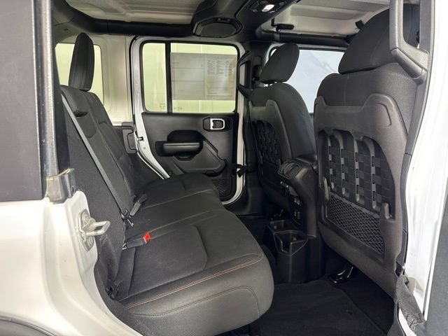 Used 2018 Jeep Wrangler Unlimited Rubicon AWD/4WD image 5