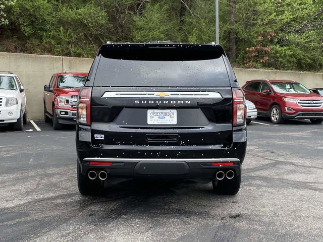 Used 2023 Chevrolet Suburban High Country image 4
