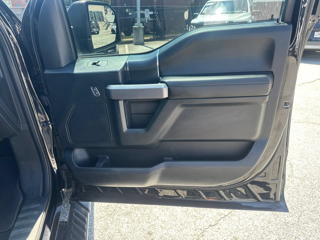 Certified 2019 Ford F150 XLT w/ Equipment Group 302A Luxury AWD/4WD image 16