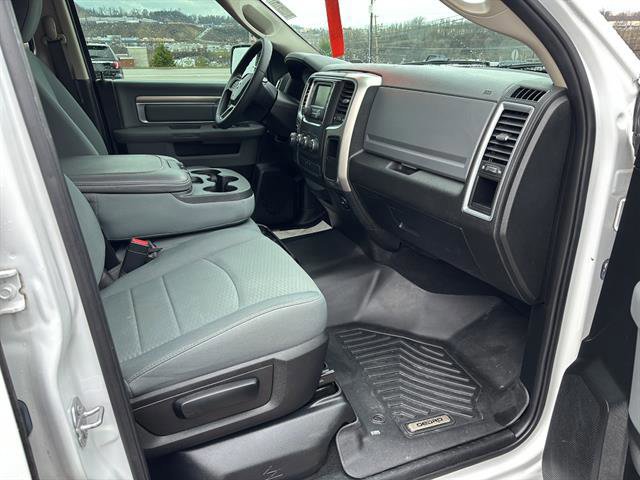 Used 2019 RAM 1500 Classic SLT image 20