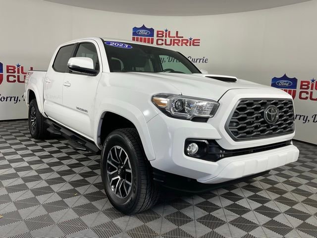 Used 2023 Toyota Tacoma TRD Sport image 7