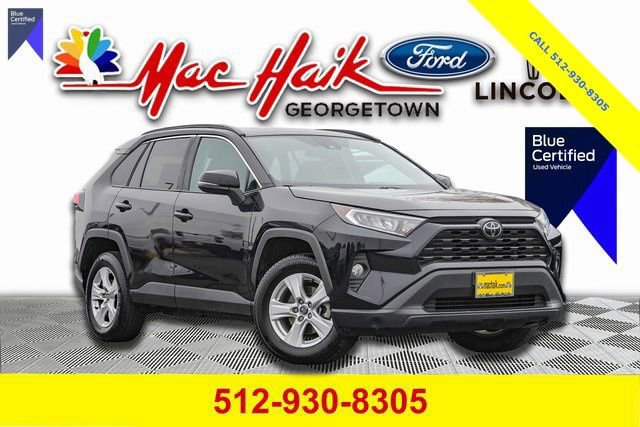 Used 2021 Toyota RAV4 XLE w/ Convenience Package image 1