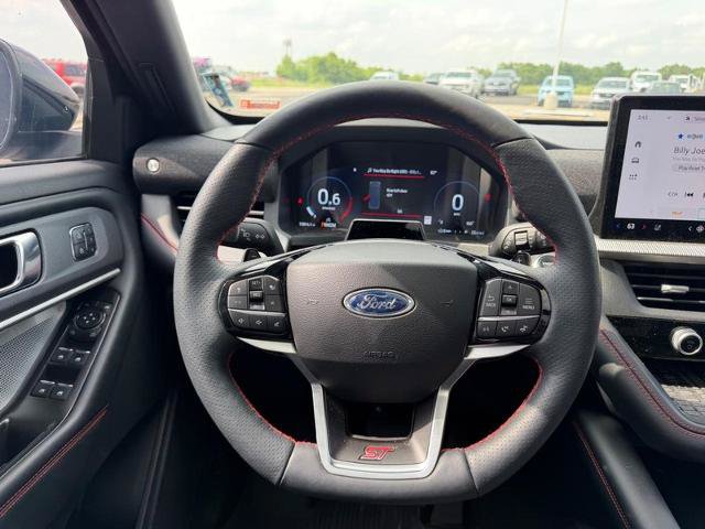 Certified 2025 Ford Explorer ST AWD/4WD image 15