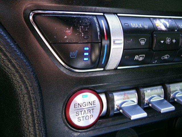 Certified 2020 Ford Mustang Premium RWD image 20