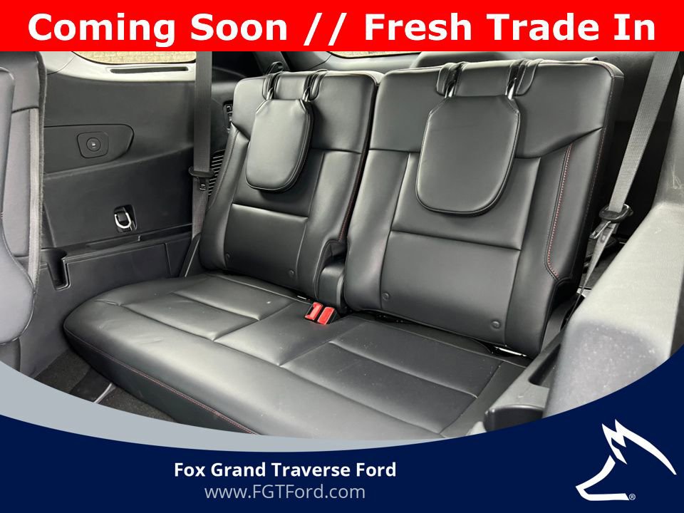 Certified 2025 Ford Explorer ST-Line AWD/4WD image 7