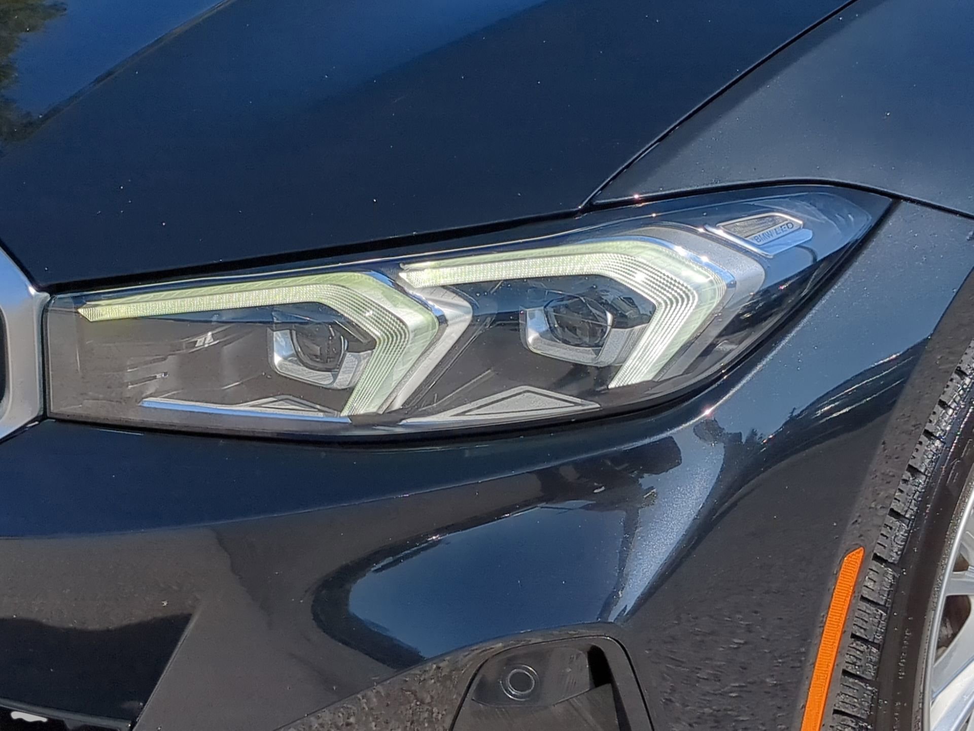 Used 2023 BMW 330i Sedan w/ Driving Assistance Package image 36