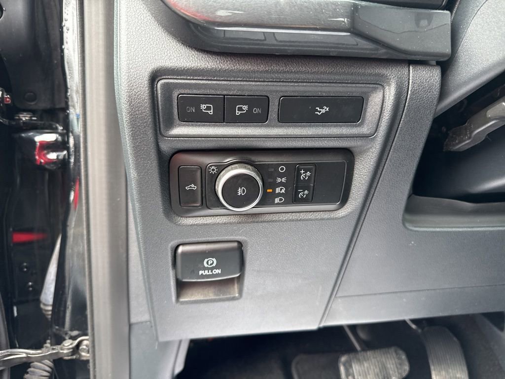 Certified 2023 Ford F150 XLT w/ Equipment Group 302A High image 21