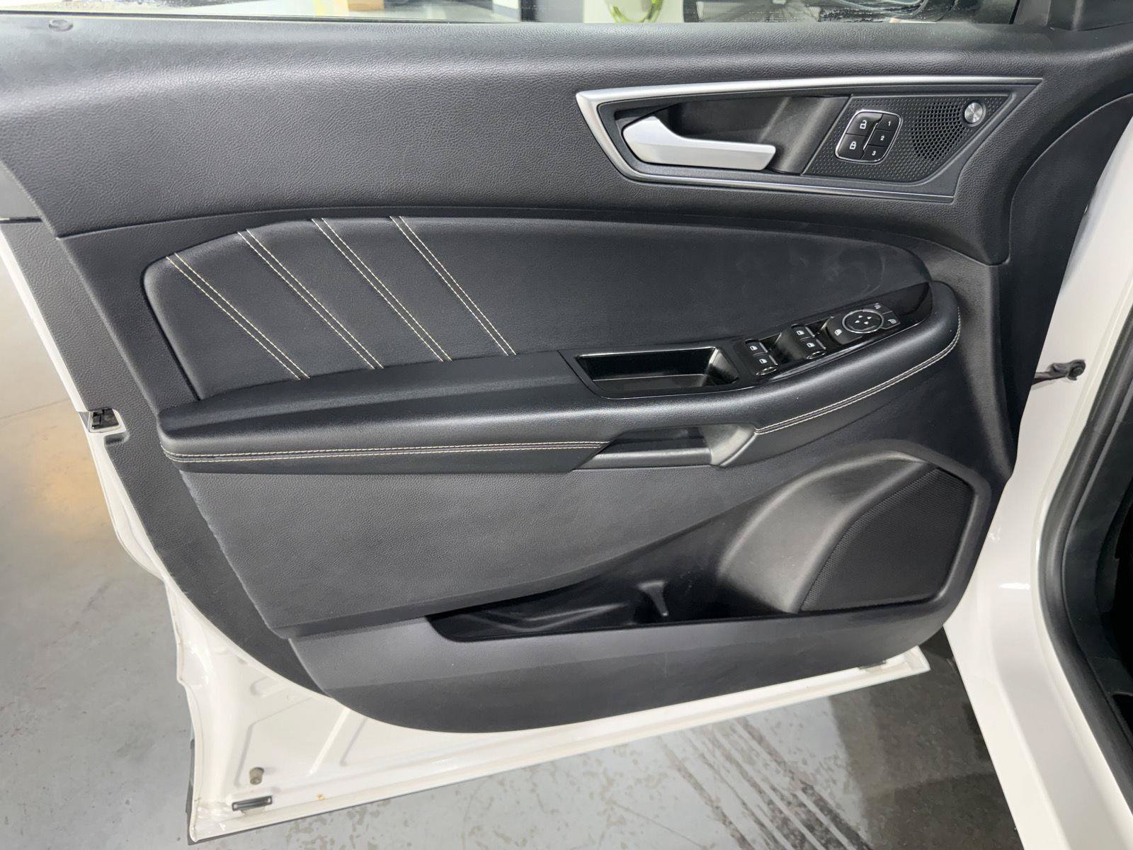 Certified 2019 Ford Edge ST w/ Equipment Group 401A AWD/4WD image 21