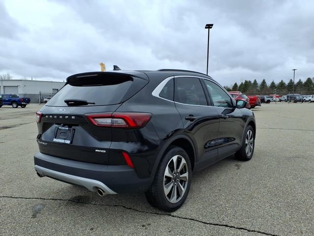 Certified 2025 Ford Escape Platinum image 4