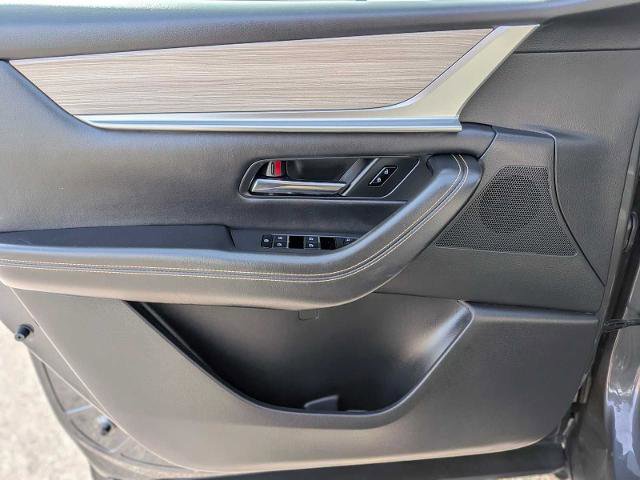 Used 2024 MAZDA CX-90 3.3 Turbo w/ Premium Package image 17