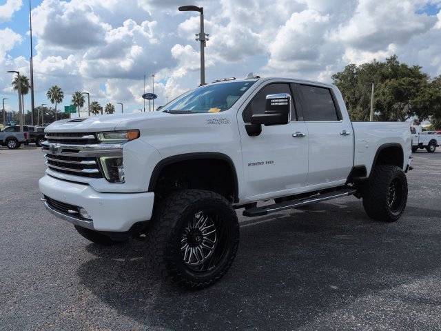 Used 2022 Chevrolet Silverado 2500 High Country w/ Z71 Off-Road Package AWD/4WD image 9