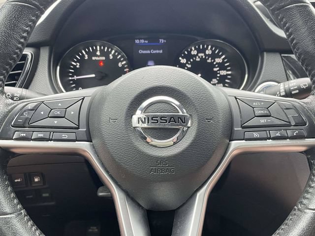 Used 2020 Nissan Rogue SV FWD image 19