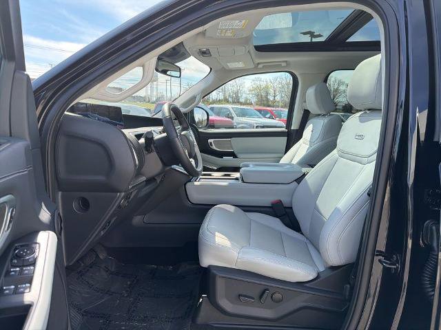 Certified 2025 Ford Expedition Max Platinum AWD/4WD image 11