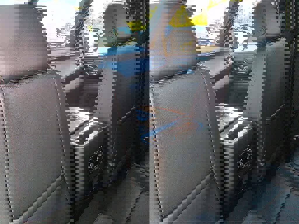 Used 2022 Chevrolet Suburban RST image 19