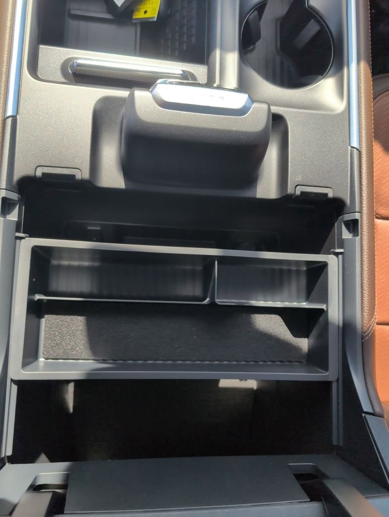 Certified 2025 Ford Expedition King Ranch image 38