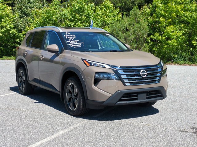 Used 2024 Nissan Rogue SV w/ SV Premium Package AWD/4WD image 1