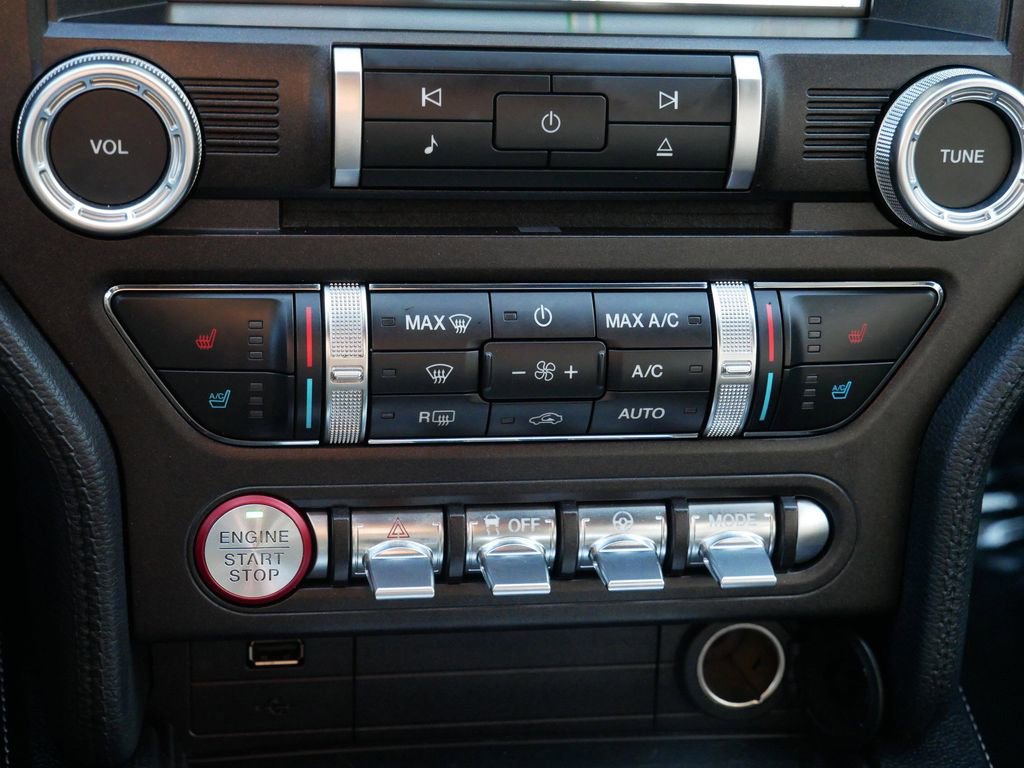 Certified 2019 Ford Mustang GT Premium w/ Equipment Group 401A RWD image 24