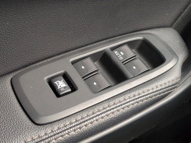 Certified 2022 Ford Ranger Lariat w/ Tremor Off-Road Package image 27