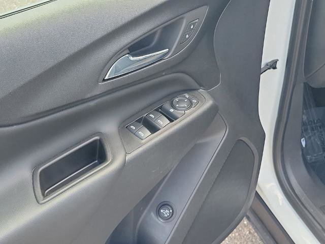 Used 2023 Chevrolet Equinox LT image 21