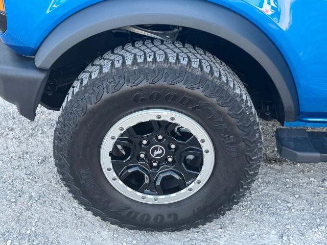 Certified 2023 Ford Bronco Outer Banks w/ Sasquatch Package AWD/4WD image 24